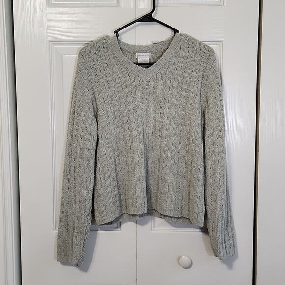 Pierre Cardin Sweaters - Vintage Pierre Cardin Womens Light Green Soft Long Sleeve V-neck Sweater XL